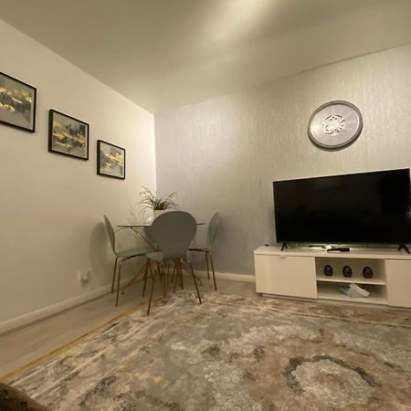 One Bedroom Flat In Chiswick W4 London Ngoại thất bức ảnh