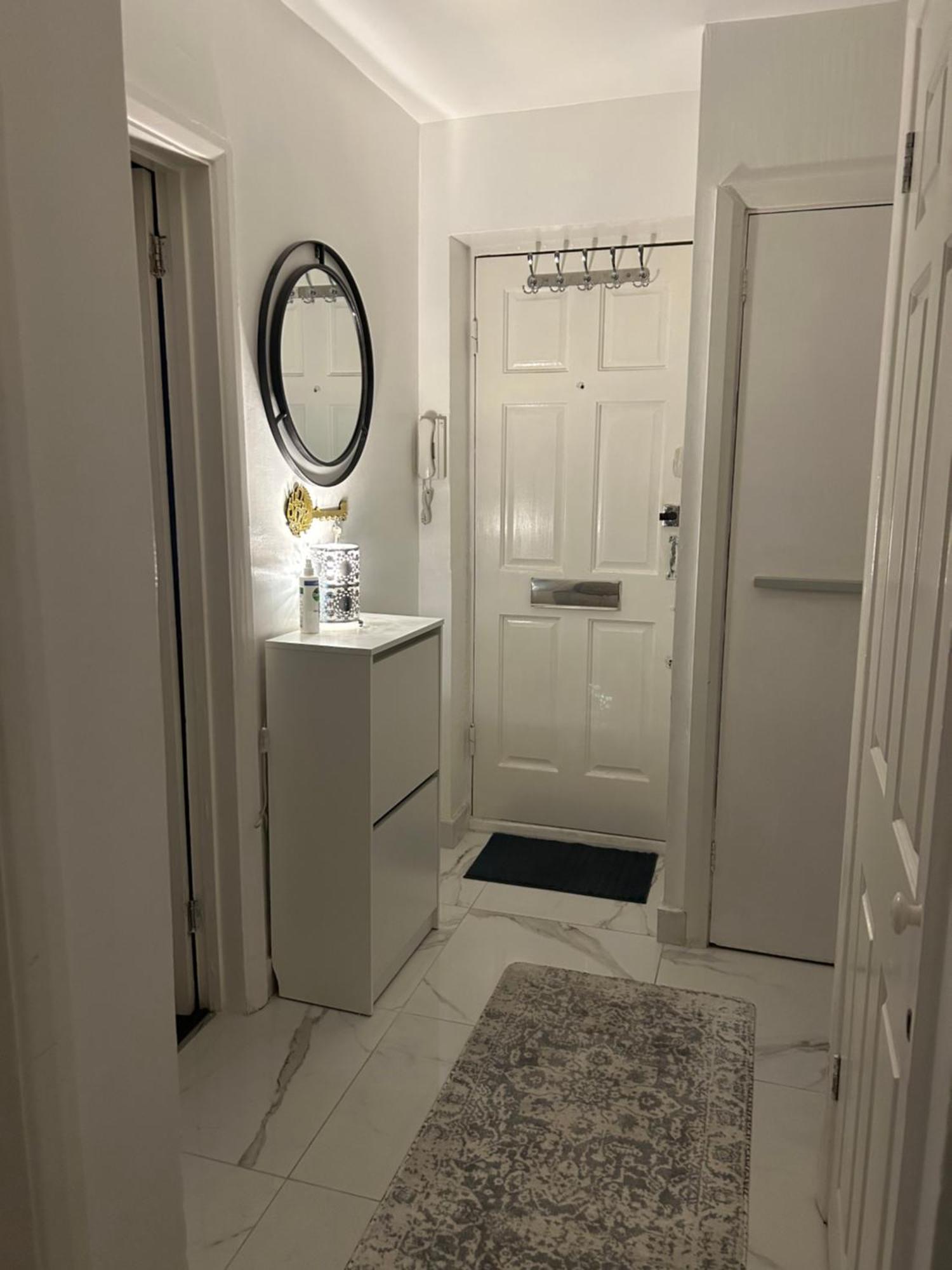 One Bedroom Flat In Chiswick W4 London Ngoại thất bức ảnh